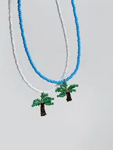 夏のリゾートスタイルにぴったり！手作りビーズネックレス【ココナツモチーフ・重ね付け可能】