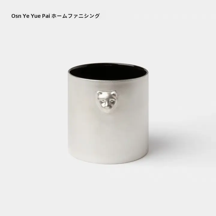 手作り陶器の浮彫りブラックパンサー茶杯【シルバーブラシ仕上げ・家庭用・マグカップ】