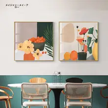 北欧スタイルのカートゥーン猫の壁掛けアート【モダン・リビング用・温かみのあるデザイン】