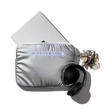 シルバー宇宙デザイン収納ポーチ【ノートPC・タブレット・コスメ用】