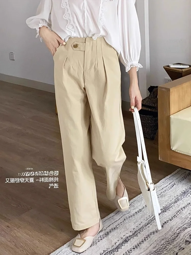 大人可愛いの本質とは？フレンチスタイルパンツで実現する優しさのコーデ