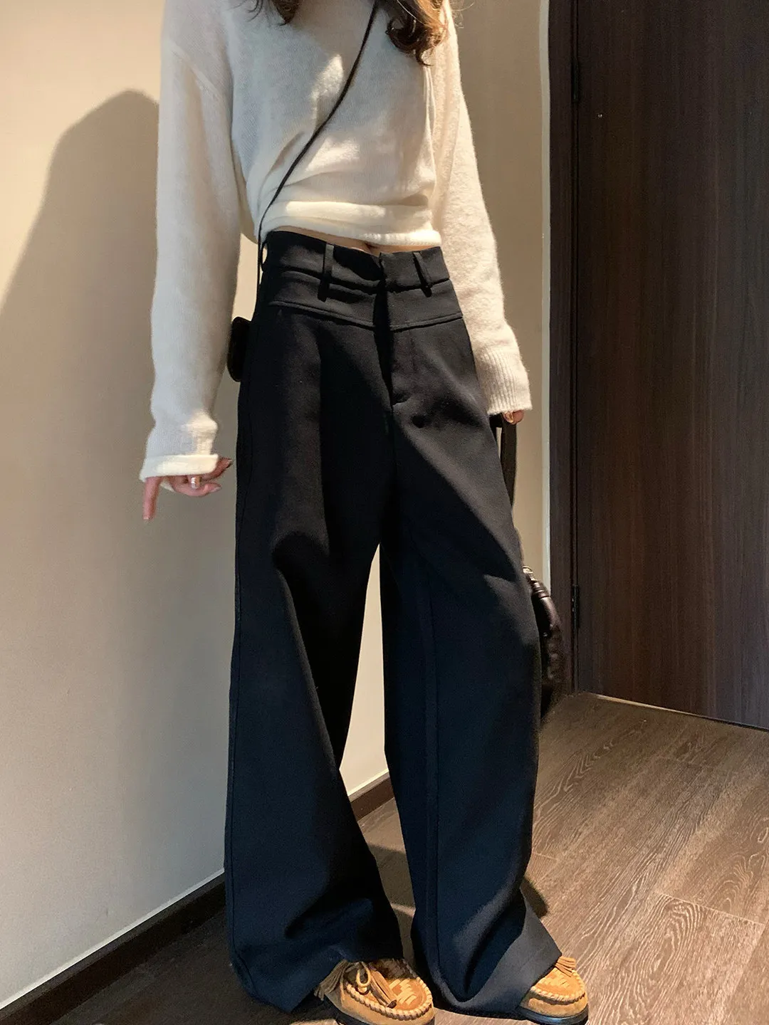 ハイウエストタックワイドパンツを選ぶべきタイミングは？