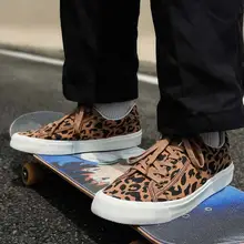 JULY メンズ・レディース用シンプルデザインスニーカー【レオパード柄・キャンバス・通気性・クッション性・耐摩耗性】