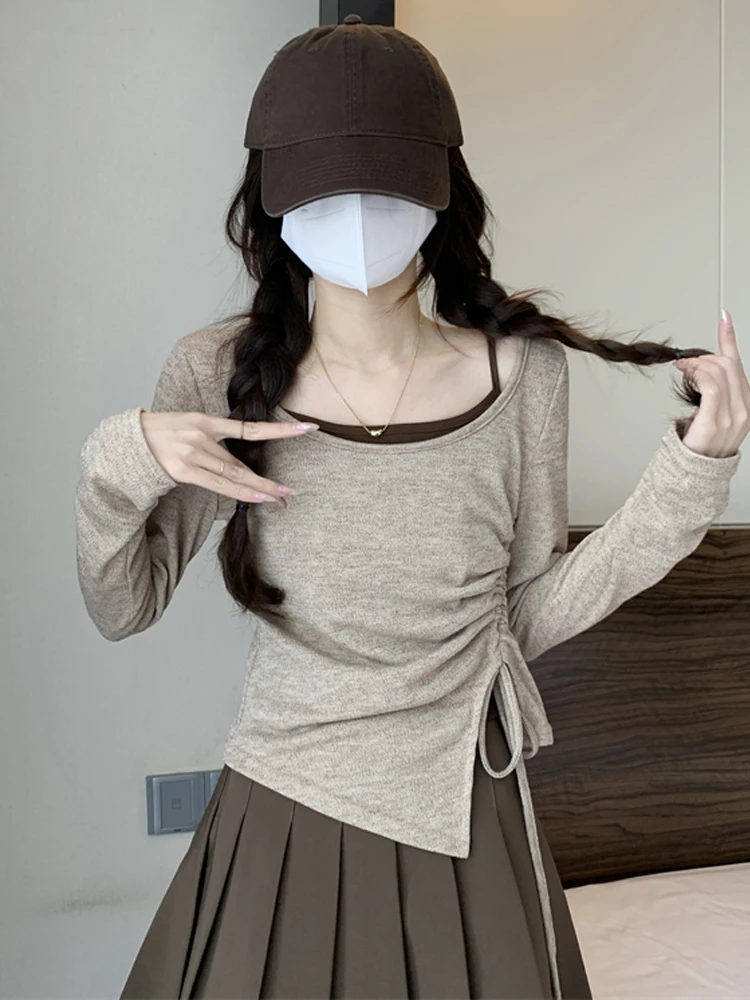 「Tシャツを横から着る」なら、この皺加工デザインが救う！？