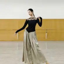 クラシックバレエの練習用長袖トップス【女性用・春夏用・スリムフィット】