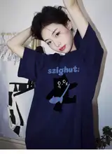 大人可愛いデザイン！カートゥーンキャットプリントのコットンTシャツ【ラウン ドネック・半袖・濃紺・大きいサイズ】