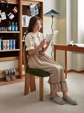 無垢材ダイニングチェア 家庭用 ラウンジ用 バルコニー モダンシンプルデザイン