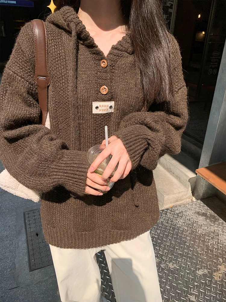 大人可愛いの本質とは？カフェカラーパーカーで実現する自然な甘さのガイド