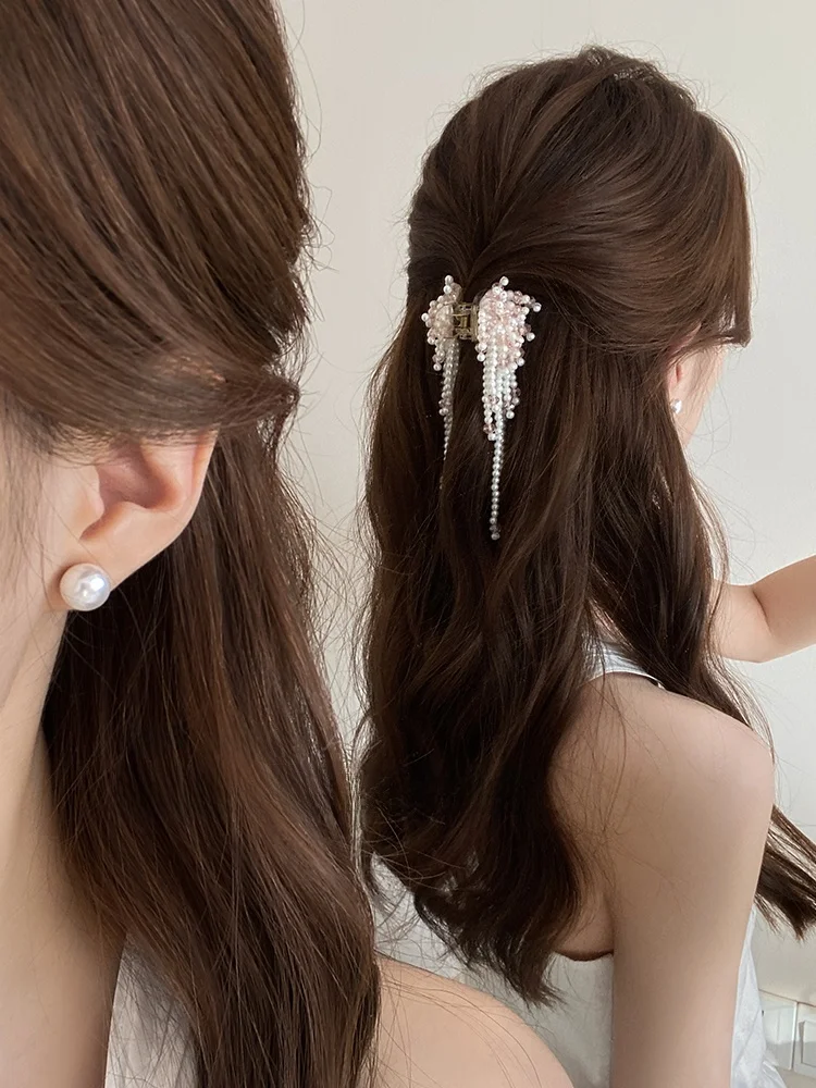 布髪飾りの種類と使い方：パール付きフリンジハーフアップヘアクリップの実用性解析