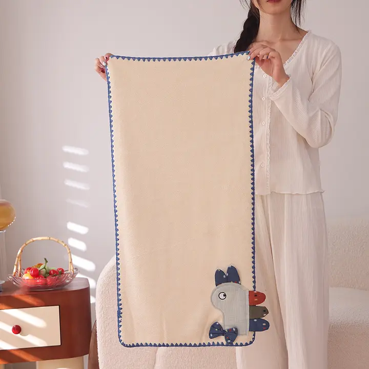 極上の柔らかさ！カラフルな珊瑚絨フェイスタオル【吸水速乾・厚みのある家庭用・洗面用】