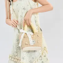 夏用甘さ漂うレース付き編み込みシェルデザインのトートバッグ【カゴバッグ・女性用】