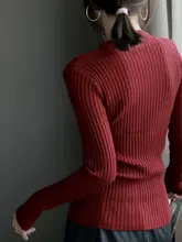 秋冬用 細かい畝のストレッチハイネックニットトップス【女性用・すっきりシルエット・ベーシック】