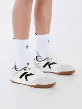 KELME サッカーシューズ【成人用・室内トレーニング・レトロデザイン】