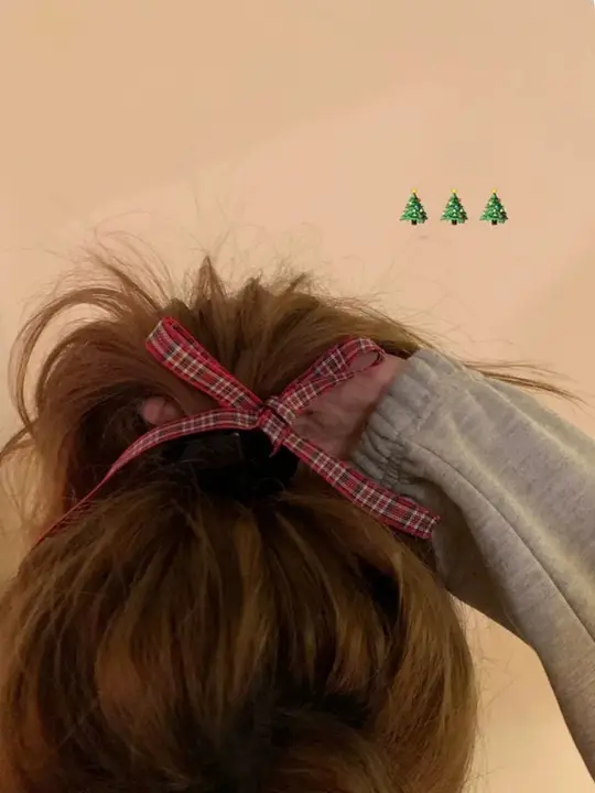 赤いチェック柄リボンヘアアクセサリー【甘美なデザイン・ゴム紐付き】