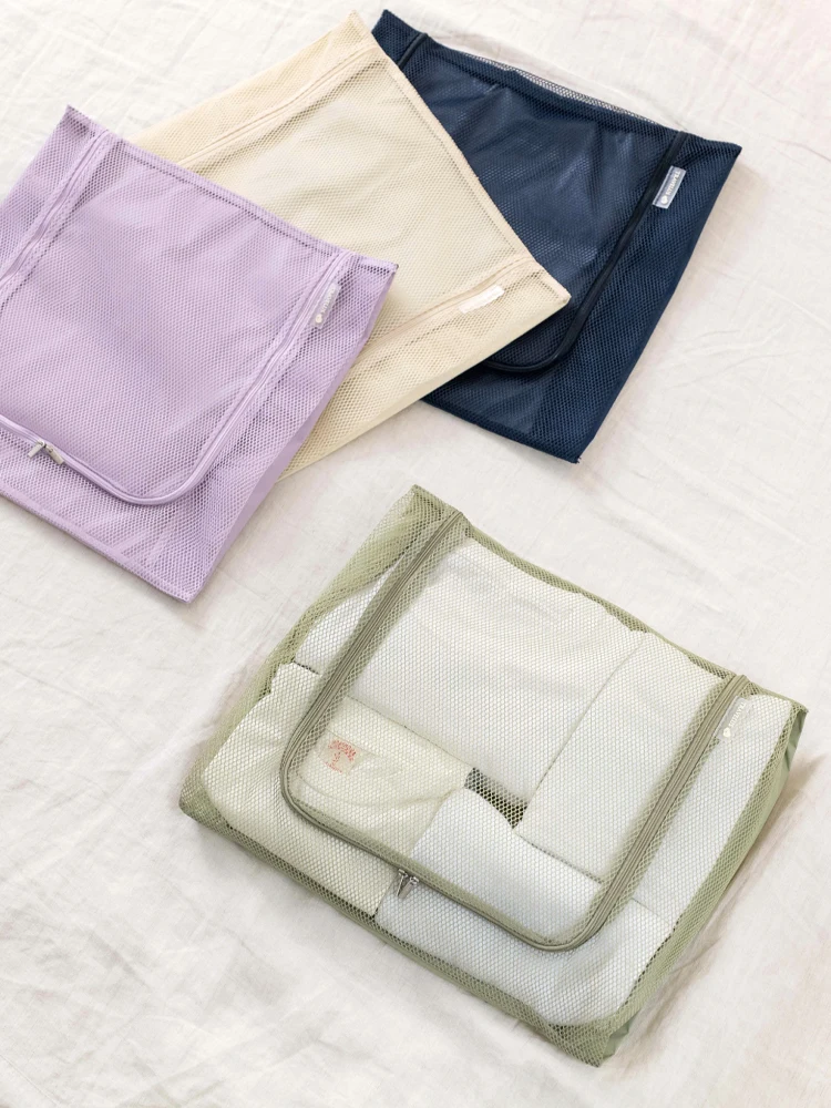 1泊2日の出張で荷物を軽く保つには、衣類収納の「魔法」が鍵？