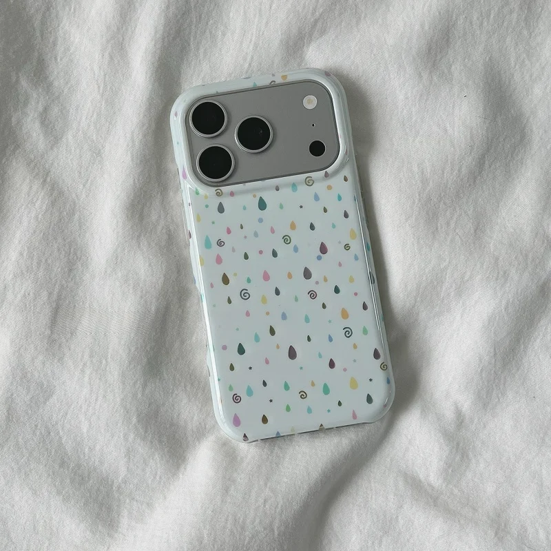 iPhone14 ケース どのブランドがおすすめ？カラフルな雨滴デザインが夏のアウトドアを彩る