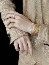 レースデザインのオープンリング【純銀製・高級感ある小ぶりデザイン】