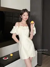 フレンチスタイルのフリル付きキャミソールドレス【肩出し・ウエスト絞り・スーツデザイン】