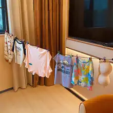 旅行用 持ち運び便利な干し紐【ホテル用・衣類を簡単に干せる・バンジーコードクリップ付き】
