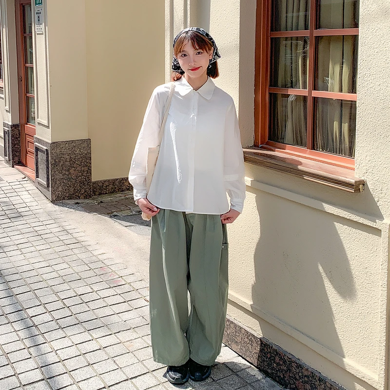 大人可愛いの本質とは？白長袖シャツで実現する自然な優しさのガイド