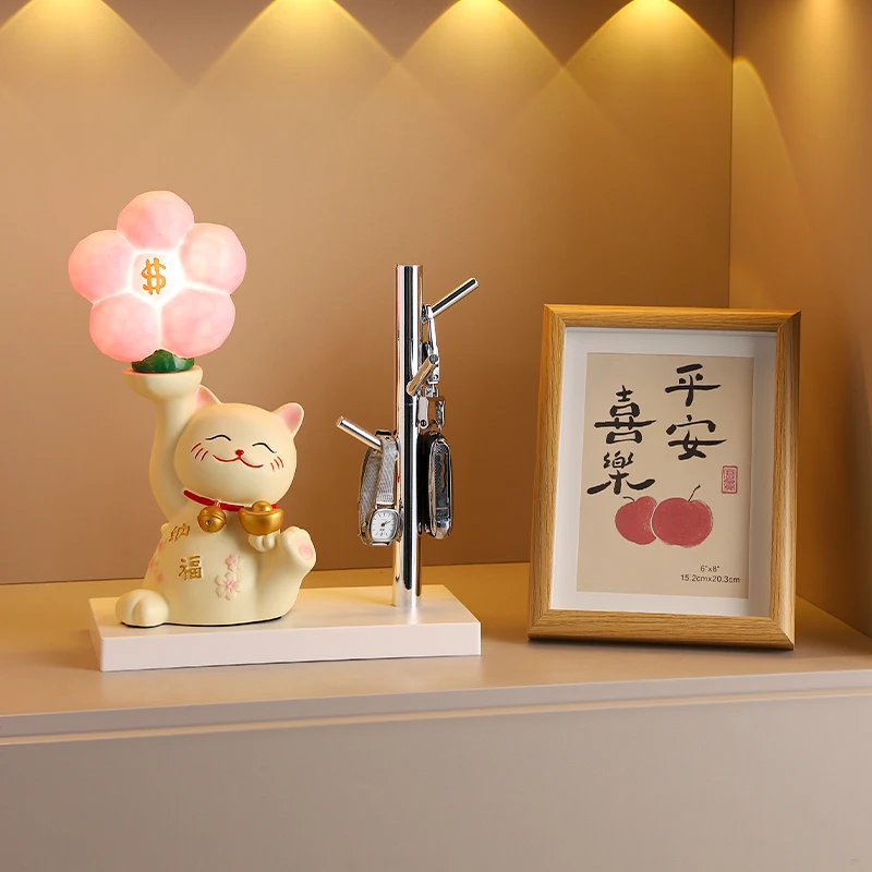 ナイトライトが「かわいい」になるコツは？招財猫のナイトライトで暮らしを彩る