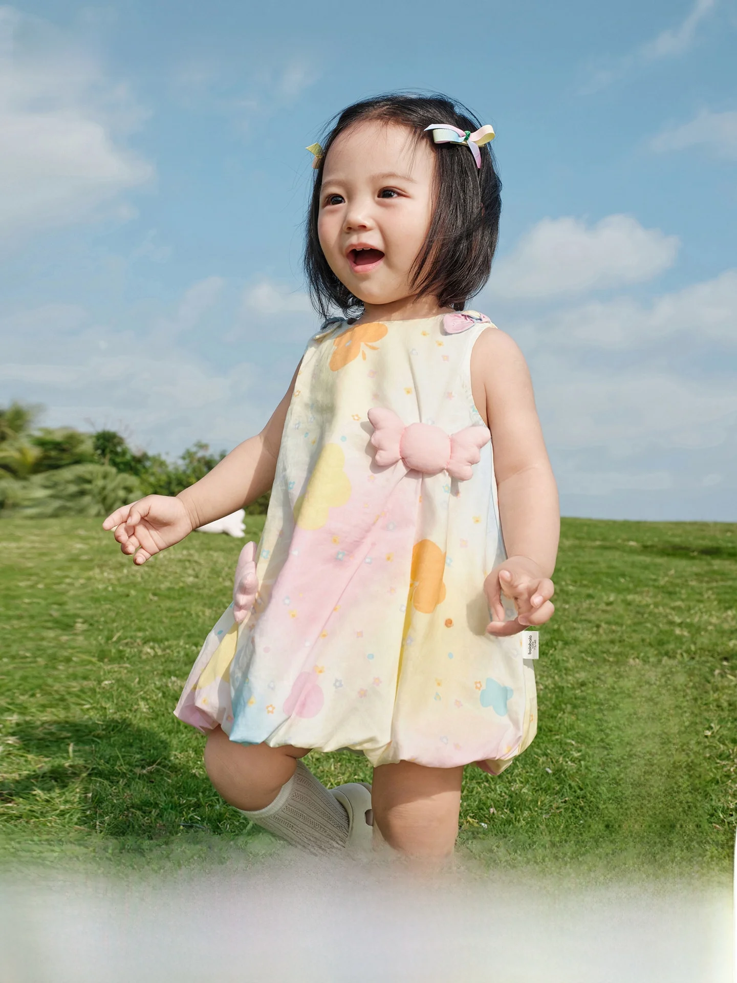 1歳の女の子にぴったりなドレスは？アリエッティやファンタジアと比べて、バラバラのデザインでどう選ぶ？