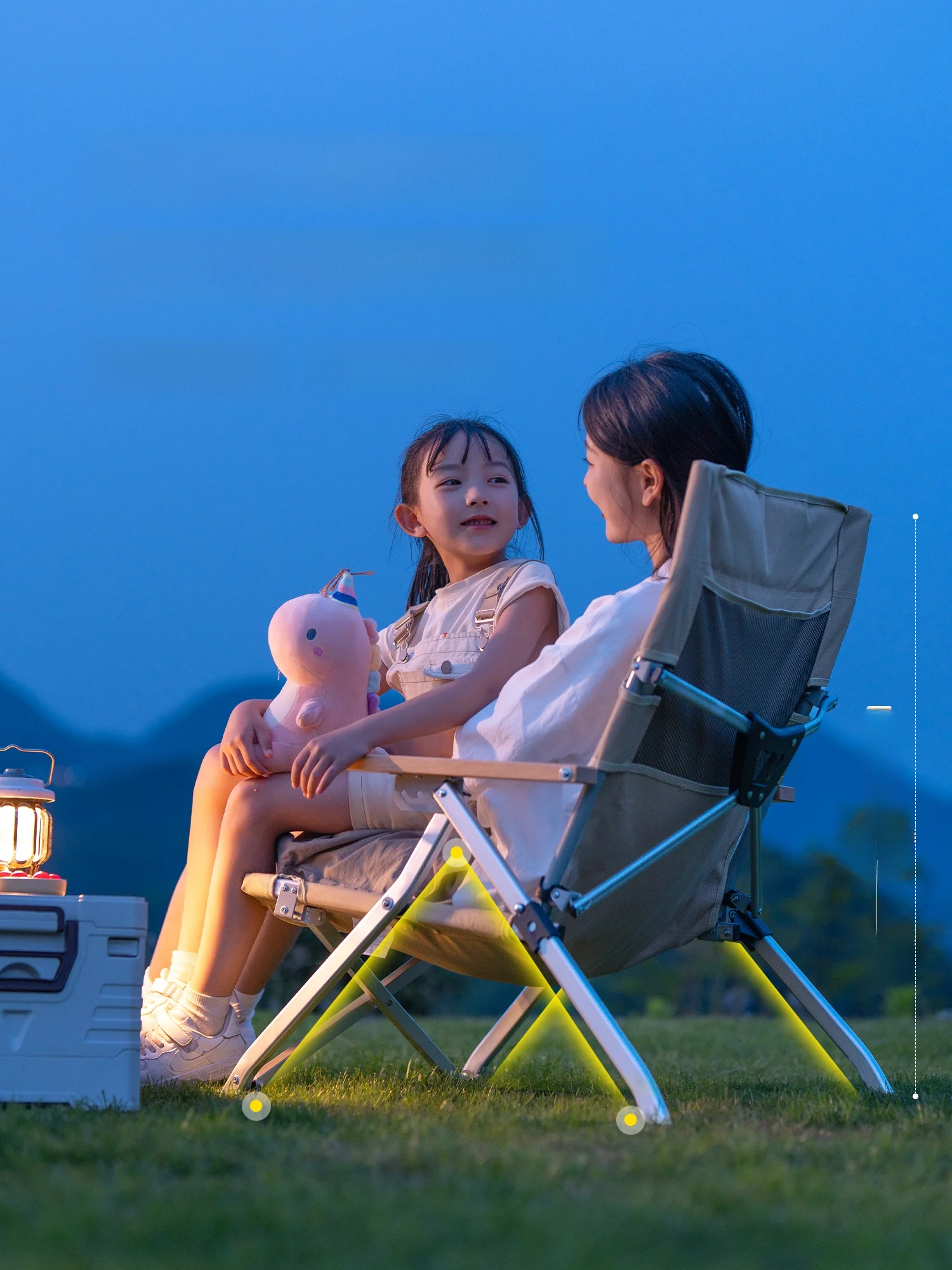 折りたたみ式アウトドアチェア：キャンプ道具を節約調達するための実用性と価格対応分析