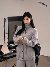 極上の柔らかさニットカーディガン【ゆったりシルエット・保温性・女性用】（セットアップ対応）
