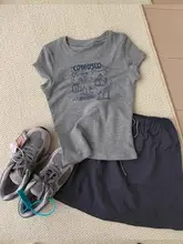 猫デザインの夏用グレー短袖Tシャツ【体型カバー・デザイン性あり】