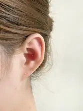 ミニマルデザインのピアス【純銀製・穴あけ不要・シンプル・日常使いに最適】