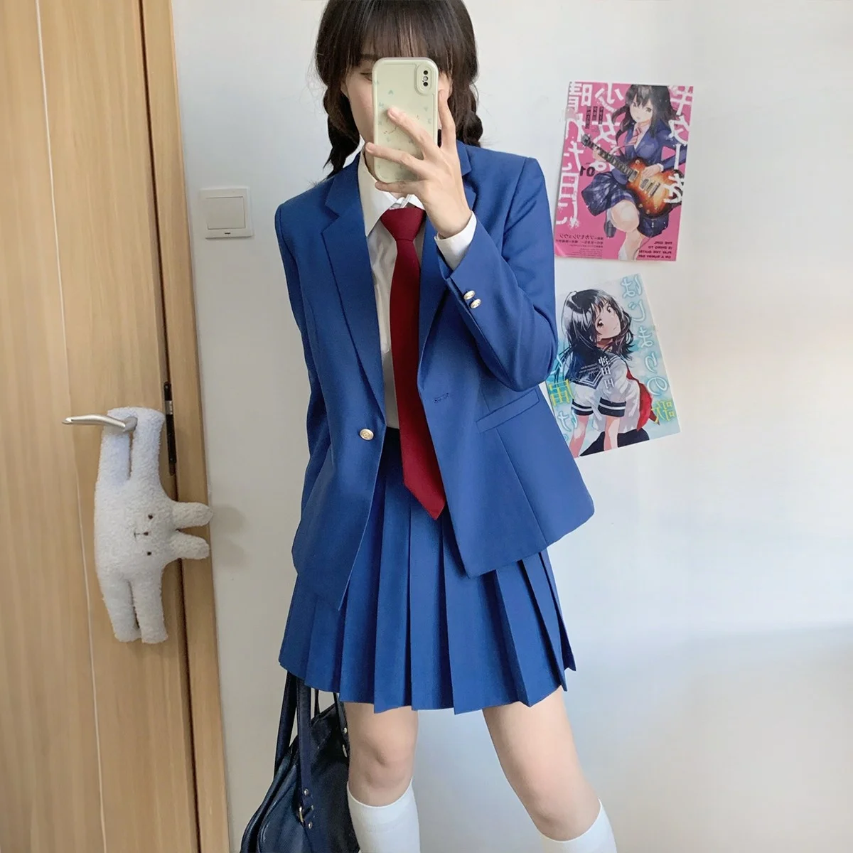 中学生女子にぴったりの百褶ミニスカートは、どう選ぶ？
