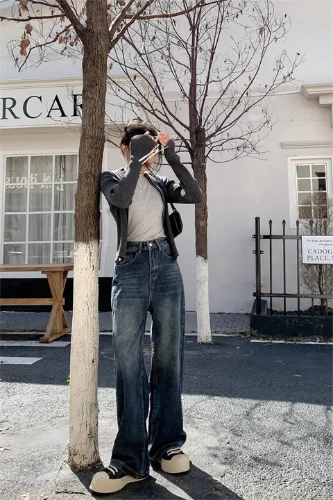 ブルーアンティークウォッシュデニムストレートパンツ【高腰・フィット・秋冬用】