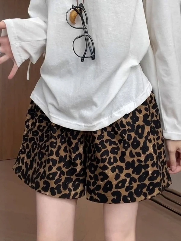 レディース夏パンツ ワイドパンツ カジュアルスタイル 通気性とデザインのバランス