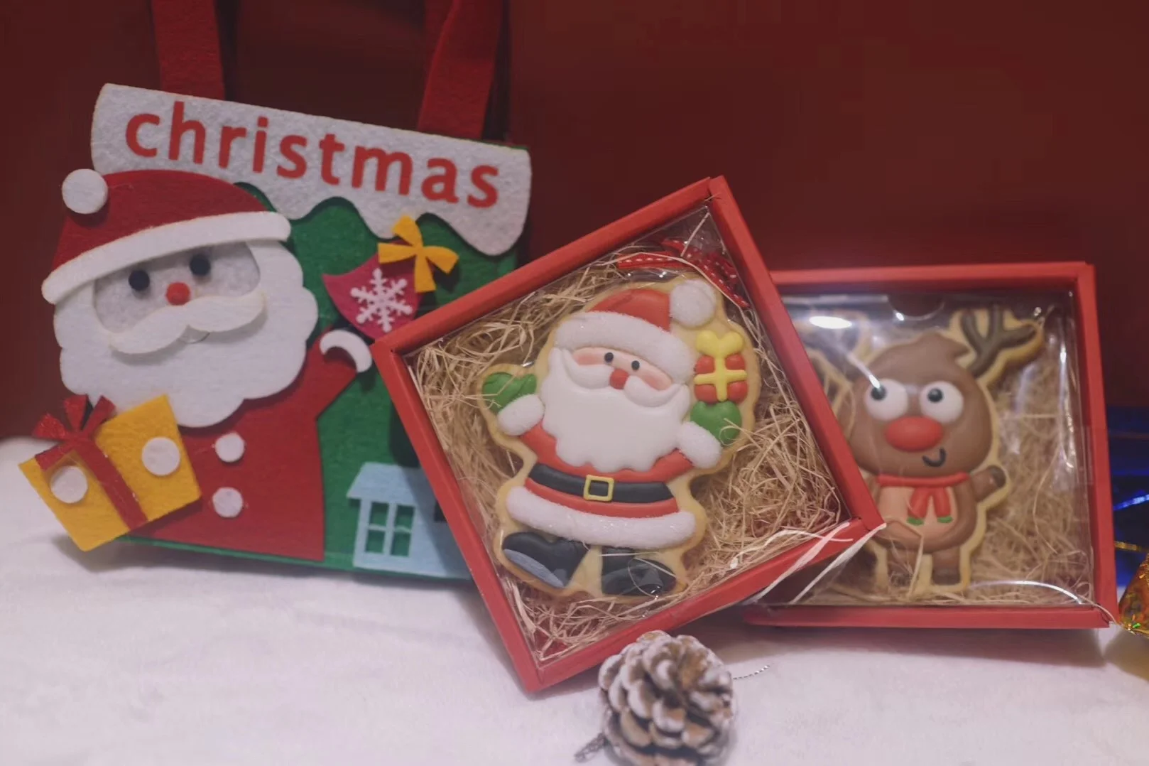 クリスマス用サンタクロースとトナカイ クッキー型：デコレーション動画付きで簡単なホームデコレーションを実現