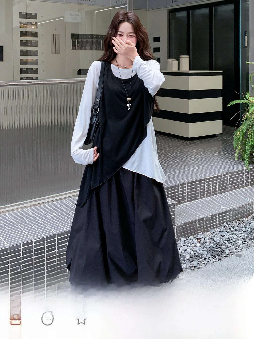 「ダサい服」を着る女性の心に寄り添う、夏の1着はこう選ぶ？