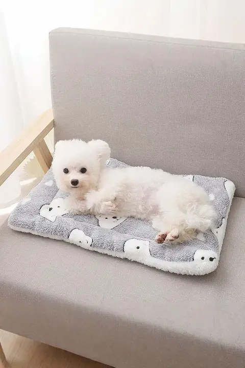 犬用秋冬暖かい寝具【厚手マット・汎用タイプ・トイプードル・コーギー対応】