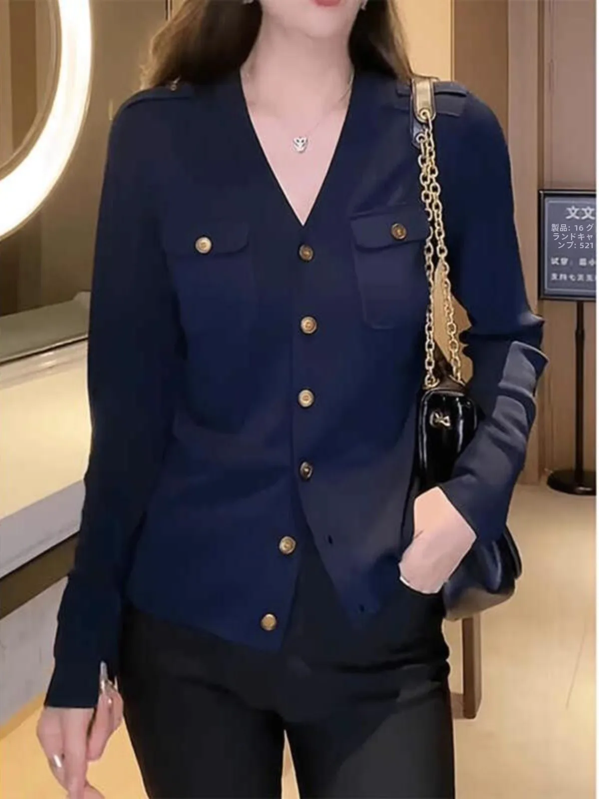 40代の女性にぴったり？黒ロングカーディガンの選び方で失敗しないコーデとは