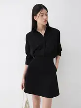 驚きのデザイン！ハイウエスト黒ポロシャツ風シャツワンピース【半松緊ウエスト・秋用】