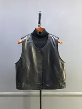 ラムレザー製 ノーカラーベスト【ショート丈・シンプルデザイン・カジュアル】