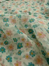 レトロな小花柄半袖パフスリーブシャツ【コットンリネン・デザイン性抜群】