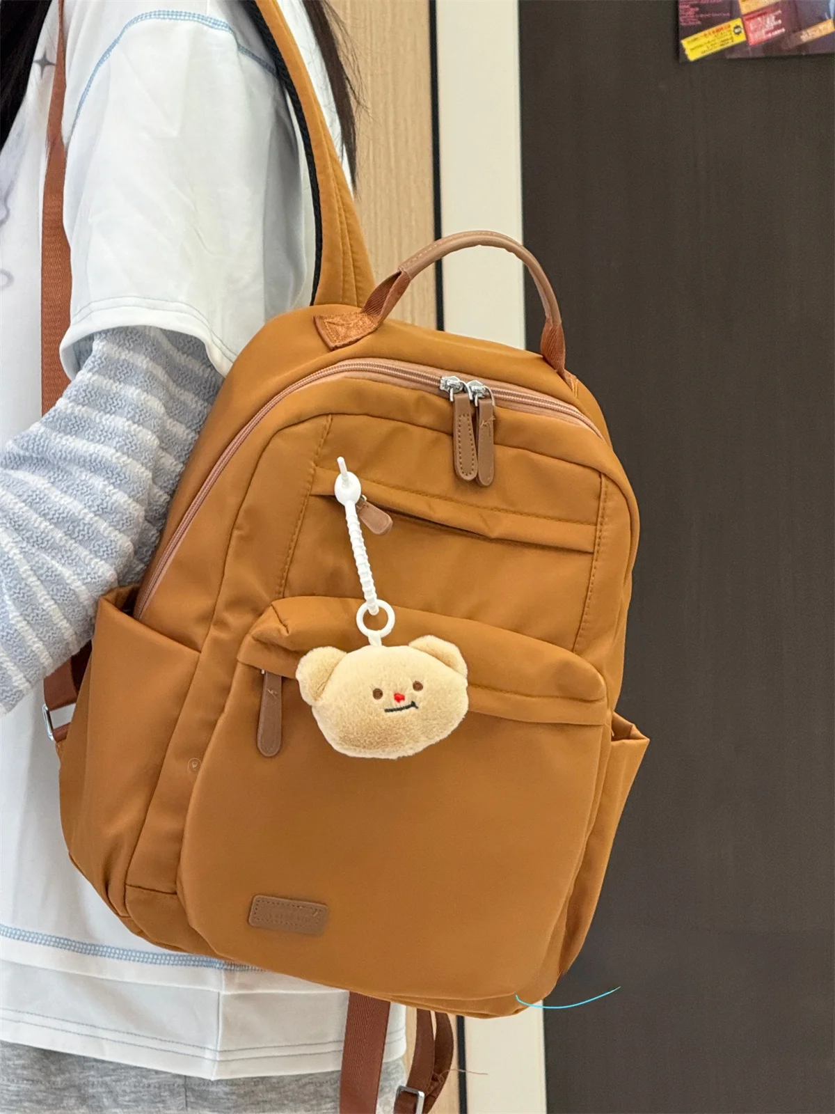 スーツケース リュック どんなのがいい？猫デザインで軽量かつ丈夫な通勤・旅行用リュックの選び方