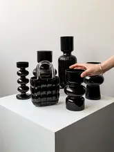 シンプルな黒ガラス花瓶【モダンインテリア・リビング・ダイニング用・小さな花を飾る】