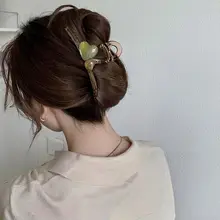 大判アクリル製 ハート型ヘアクリップ【後頭部用・シュシュクリップ・秋用】