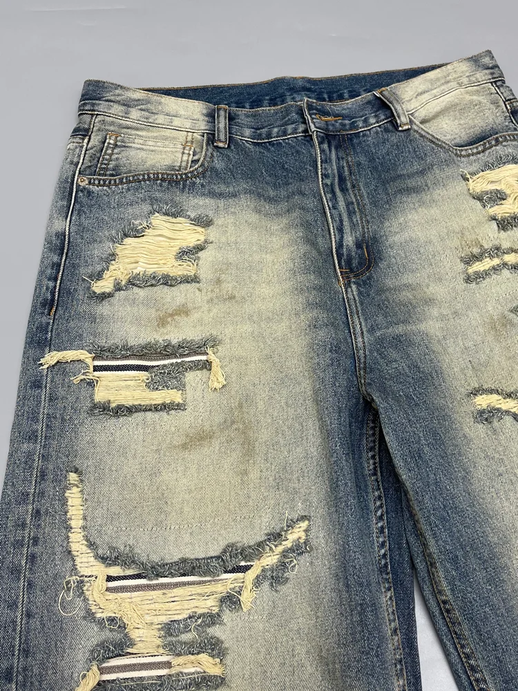 ダメージジーンズに色落ちが気になるなら、このウォッシュ加工のレトロデニムが救う！