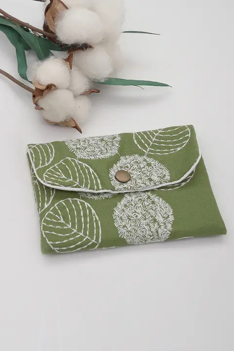 刺繍入りミニ折り畳みコインパース【超薄型・二重層・女性用・スクエアデザイン】