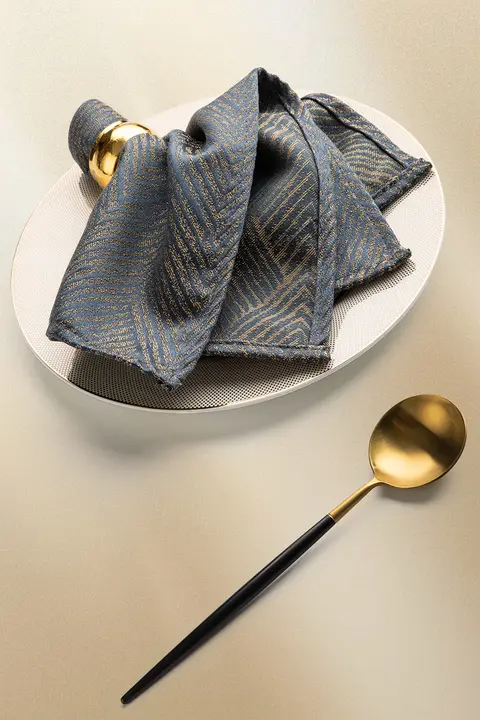 おしゃれなテーブルマット【布製・飲み物用・折りたたみ可能】