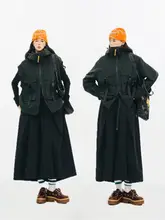 機能性のあるリバーシブルアウトドアジャケット【取り外し可能・快適なフィット感】