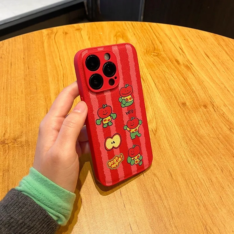 おもしろiPhoneケースはどう選ぶ？英倫風レザーケースがもたらす、日常の小さな幸せとは