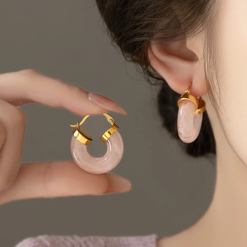 桜色樹脂製イヤリング【秋冬用・高級デザイン・甘美なスタイル・欧米風】
