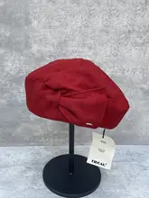 赤いベルベットのベレー帽【リボン付き・秋用・顔型選ばず】